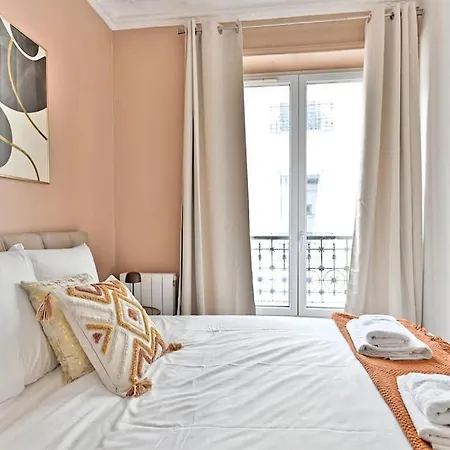 Апартаменты Colore Rue Niepce *
